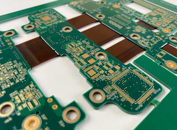软硬结合PCB的核心：丙烯酸 vs 环氧树脂