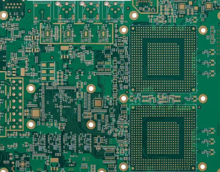 PCB批量制造：0.2mm BGA焊盘阻焊开窗设计解密