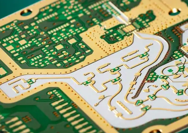 射频PCB金手指如何实现梯形渐变线50-100Ω过渡？