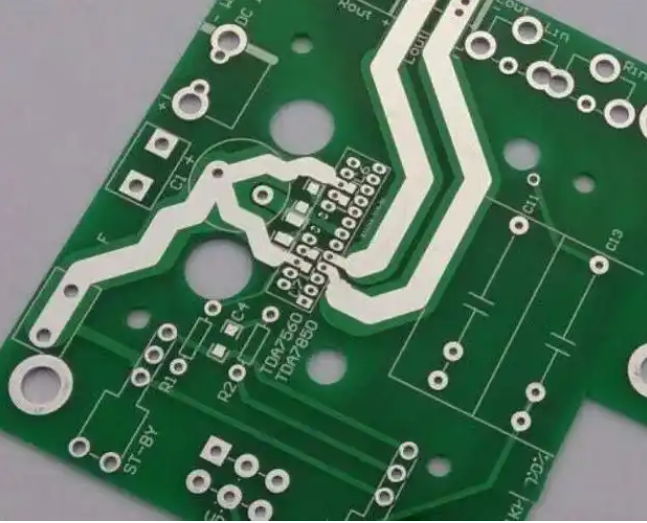 大电流PCB载流与热膨胀协同设计指南