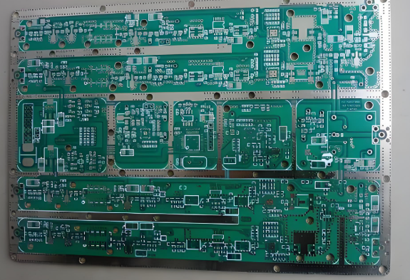 最大限度地提高PCB面板利用率：电气工程师综合指南