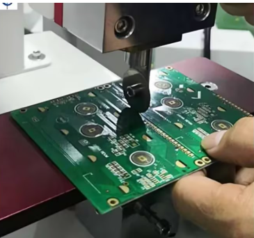 PCB分板过程中的质量缺陷与解决方案