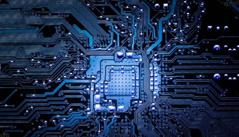 PCB 热管理：电子设备稳定运行的核心保障