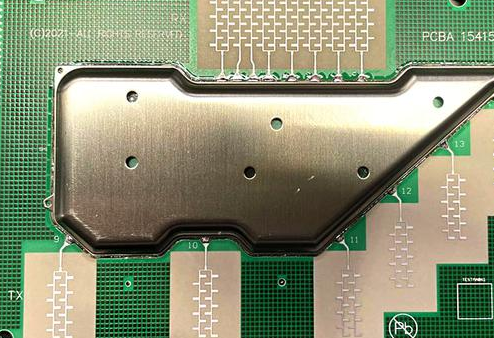 高频 PCB 插入损耗测试实战：设备校准到优化方案，损耗降 40%